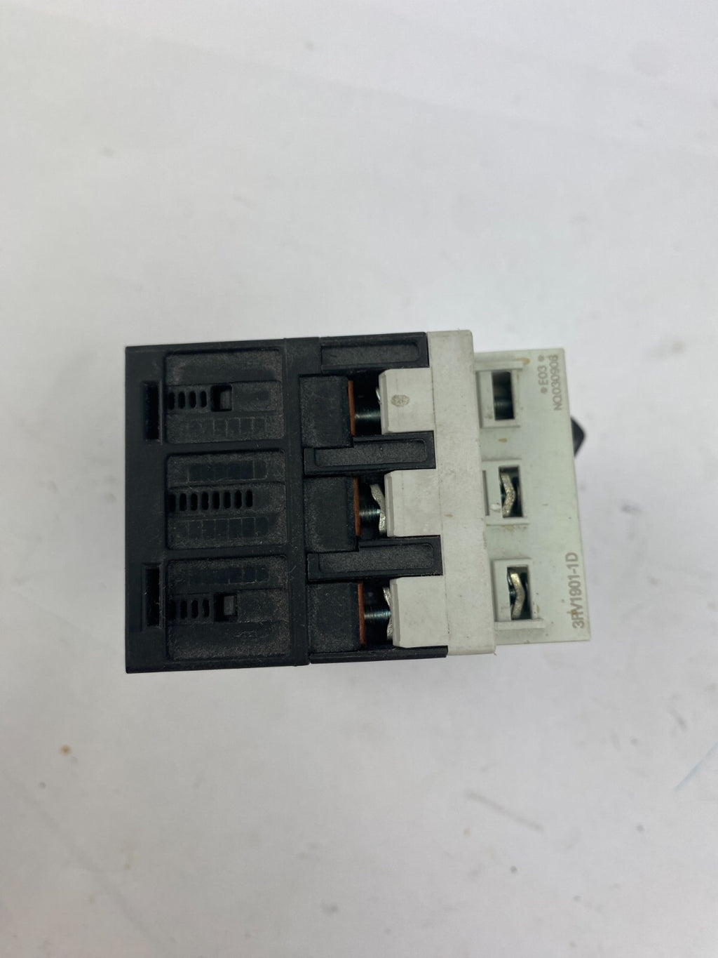 SIEMENS SIRIUS 3RV1011-0FA10 0,5A