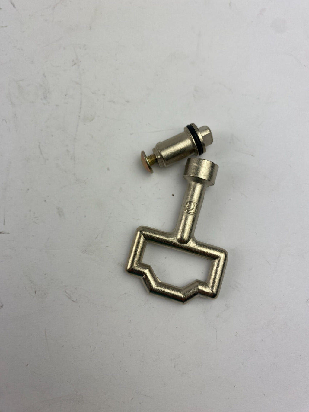 General Electric Double Bitt 813066 8mm