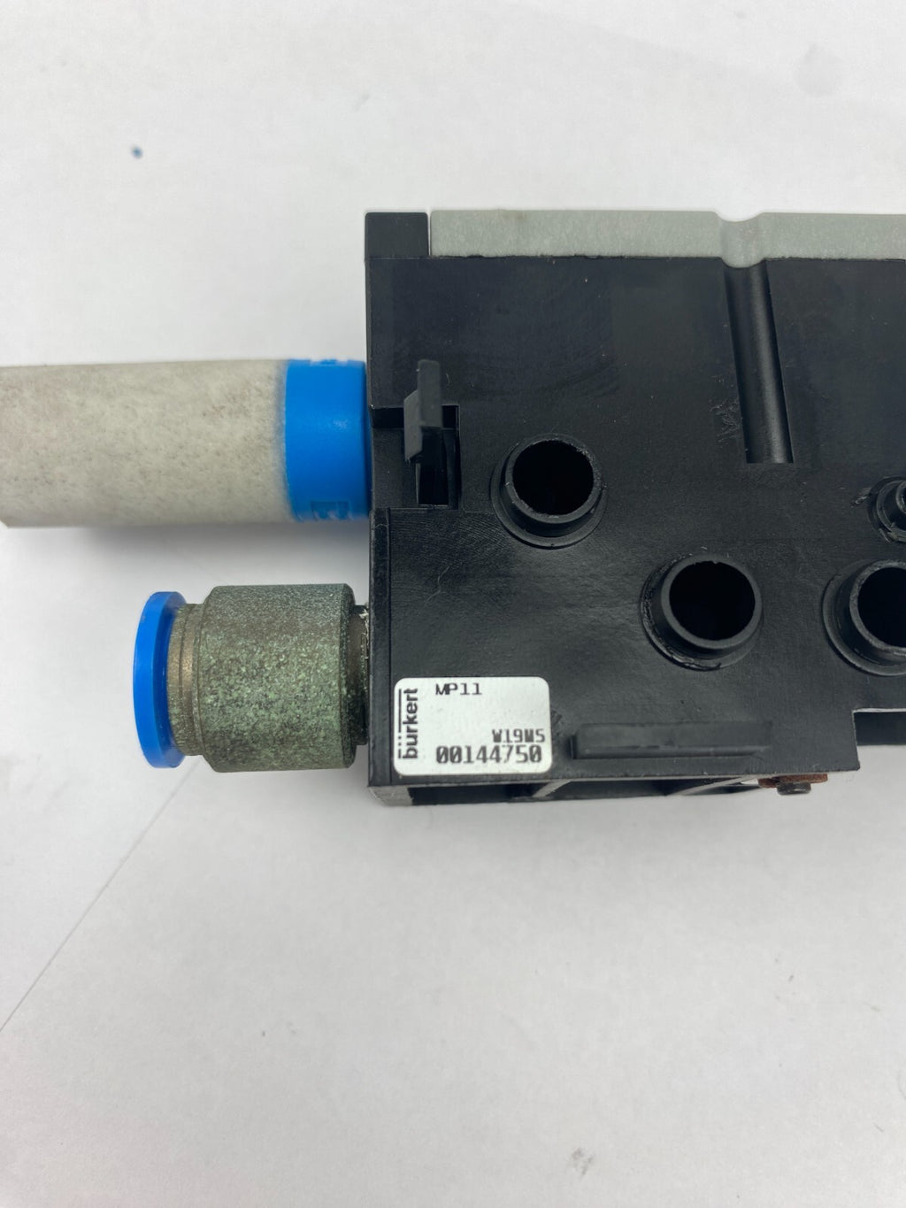 bürkert MP11 W19MS 00144750     Gehäuse Defekt