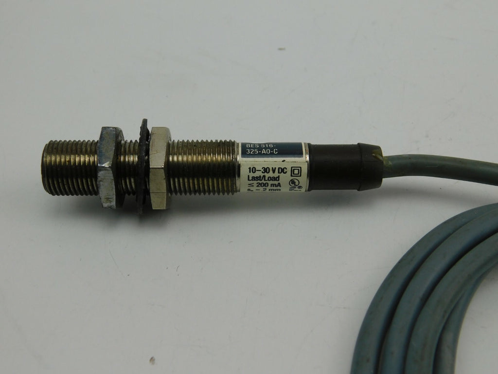 BALLUFF Induktiver Sensor BES 516-325-A0-C 