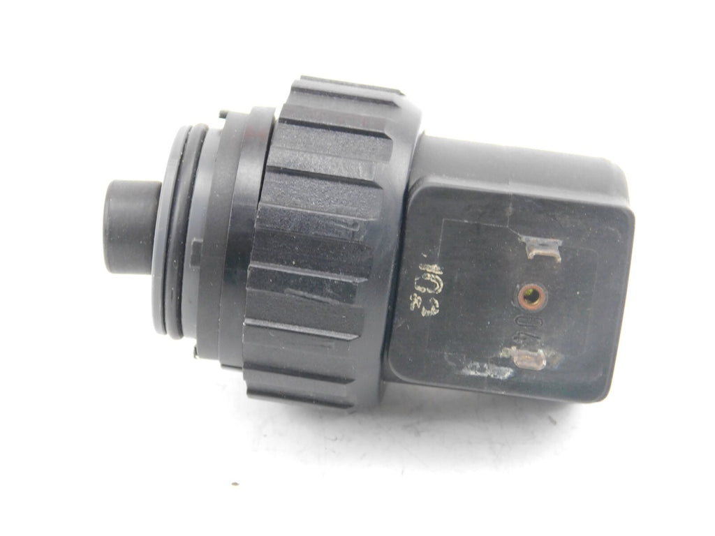 GEMÜ I-DE-88033244-00-2113288 9102000Z0001141 24 V DC 7 W
