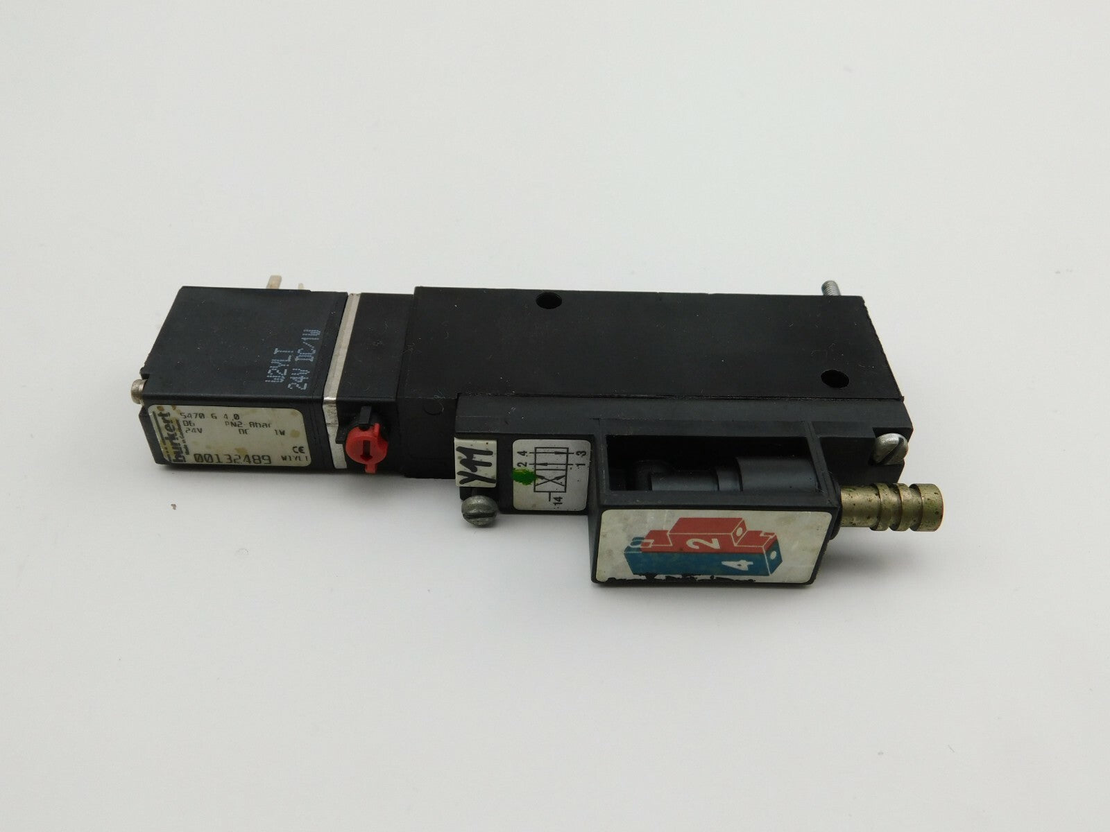 Bürkert Pneumatikventil 00132489 5470 PN2 -8bar 24 V