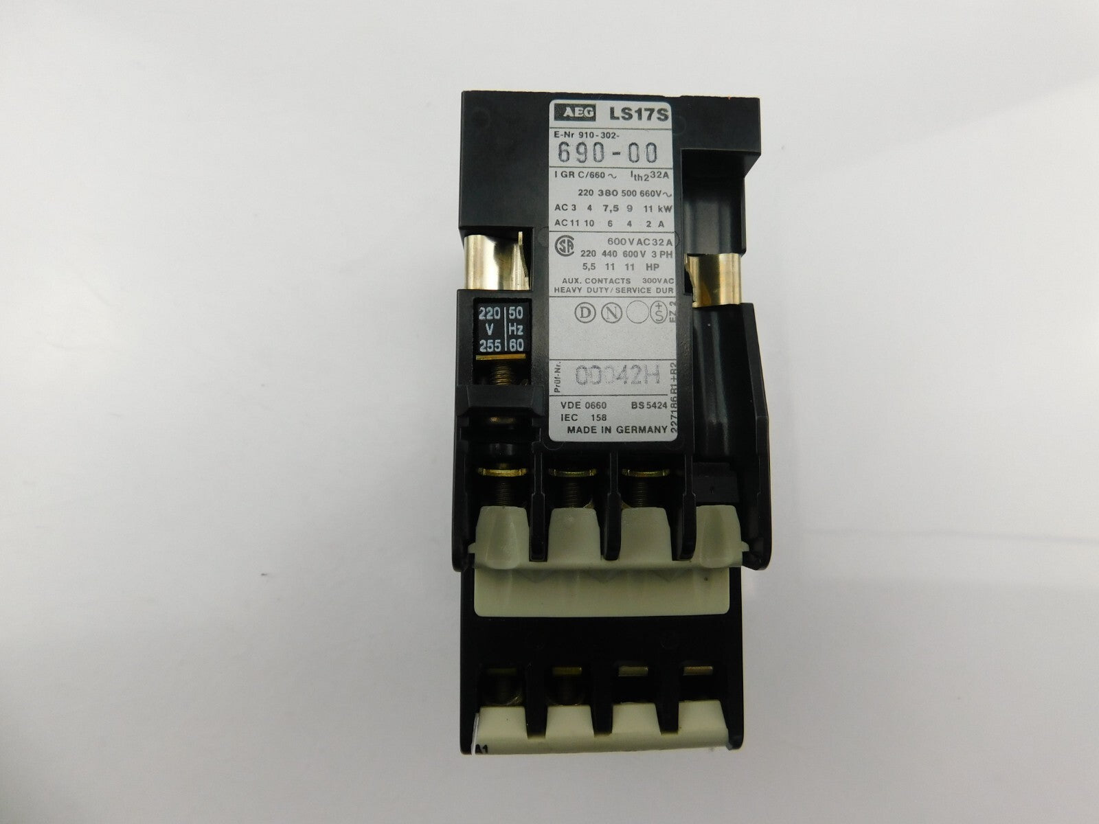 AEG Leistungsschütz LS17S 690-00 910-302