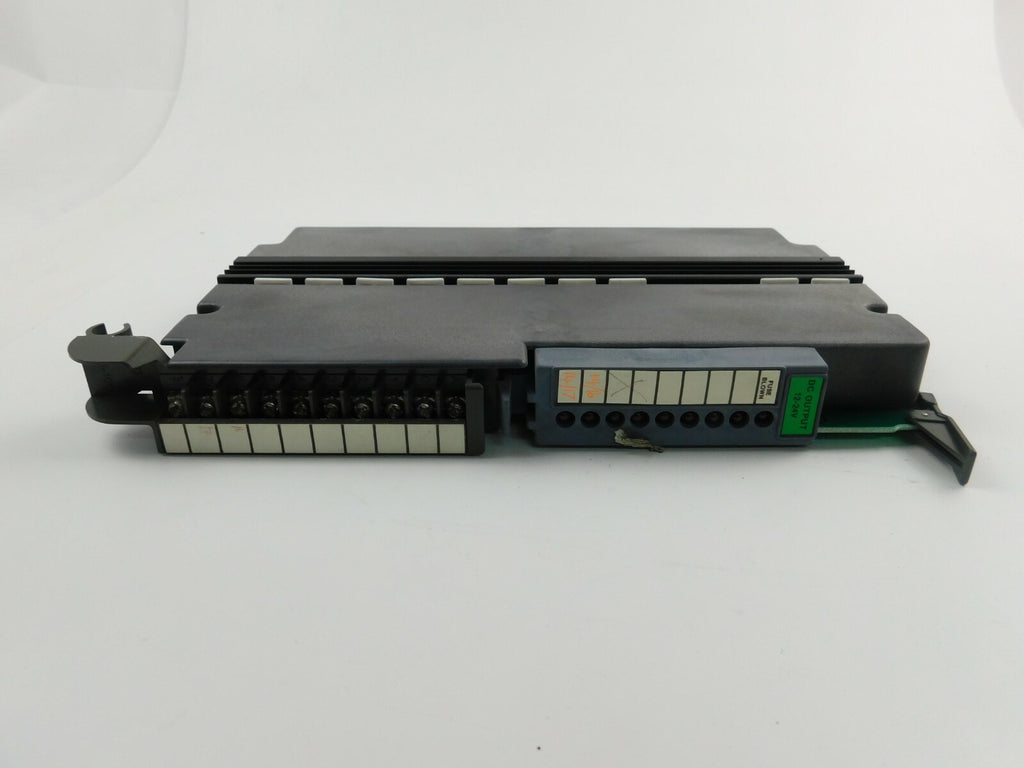 Allen Bradley CAT.NO.1771-OB DC OUTPUT MODULE 12-24 V SERIES B