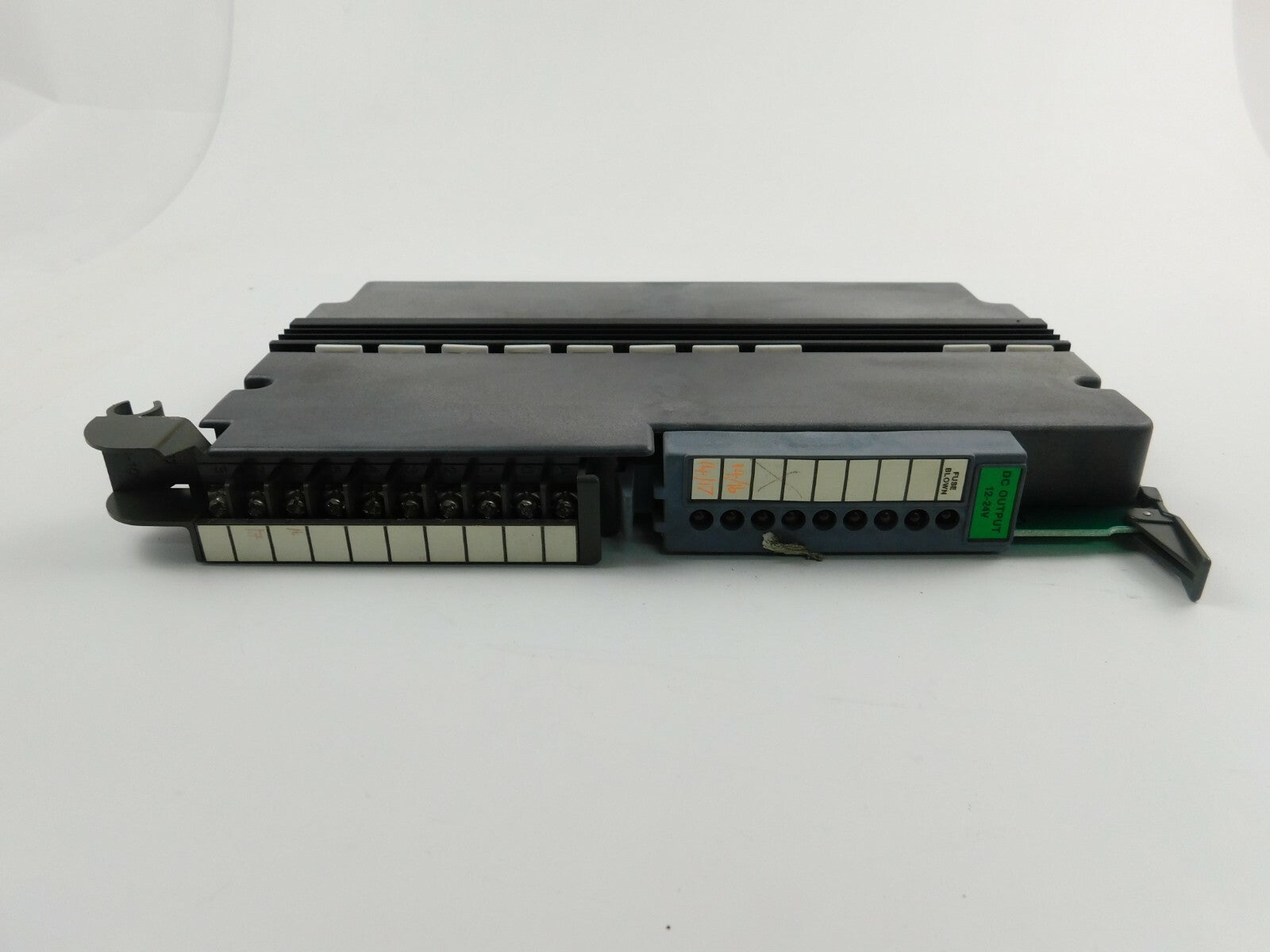 Allen Bradley CAT.NO.1771-OB DC OUTPUT MODULE 12-24 V SERIES B