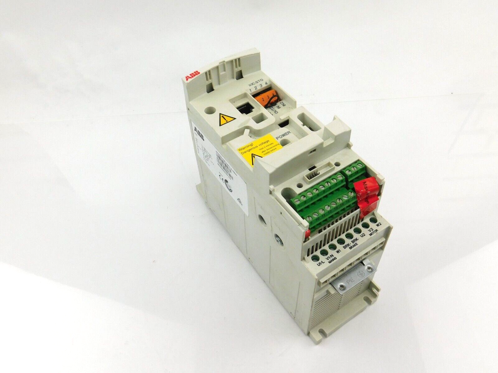 ABB ACS355-03E-04A1-4+N827