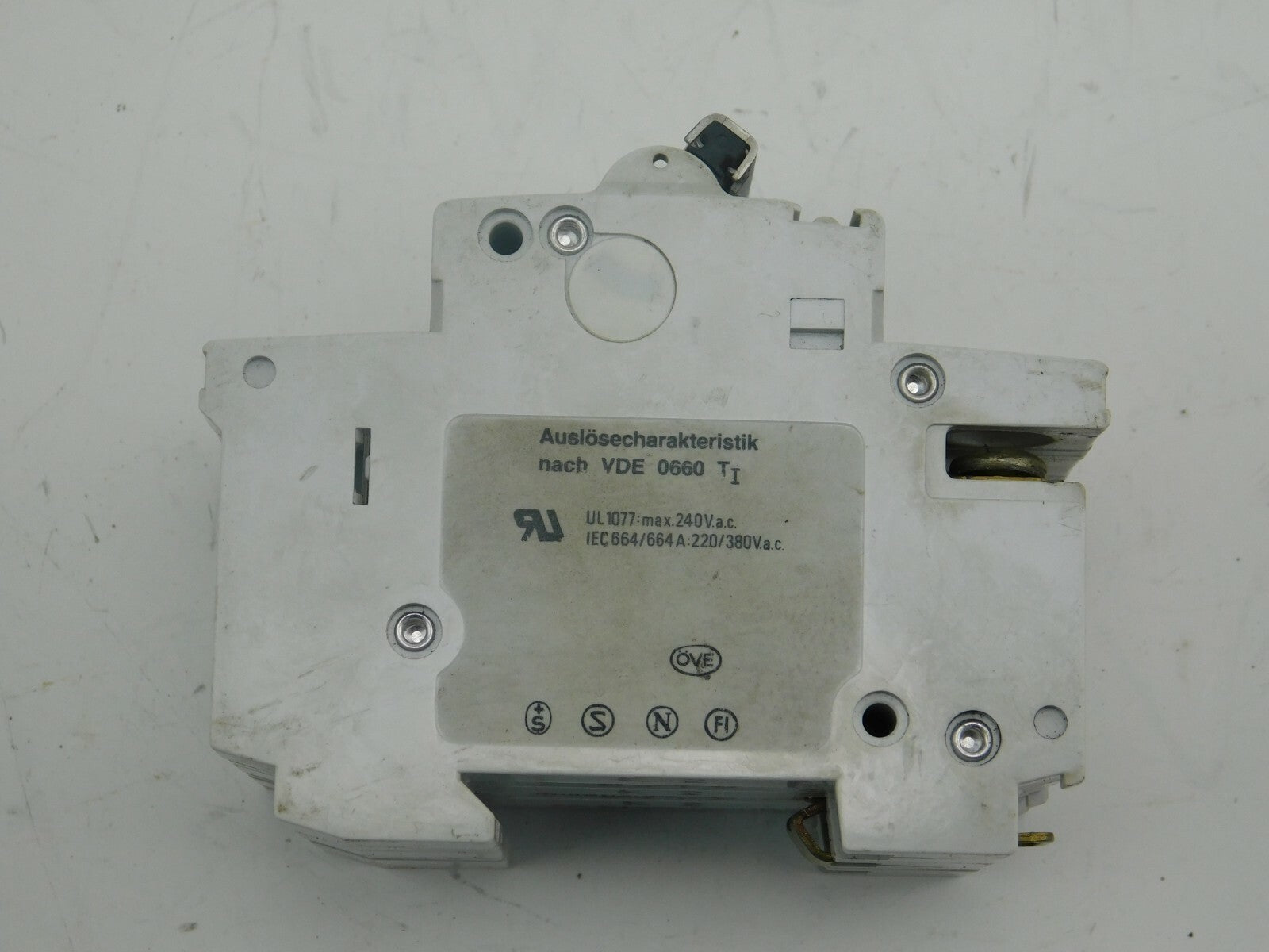 ABB LEITUNGSSCHUTZ  S273 K 2A 415~ 6000  ** 2 Stück **