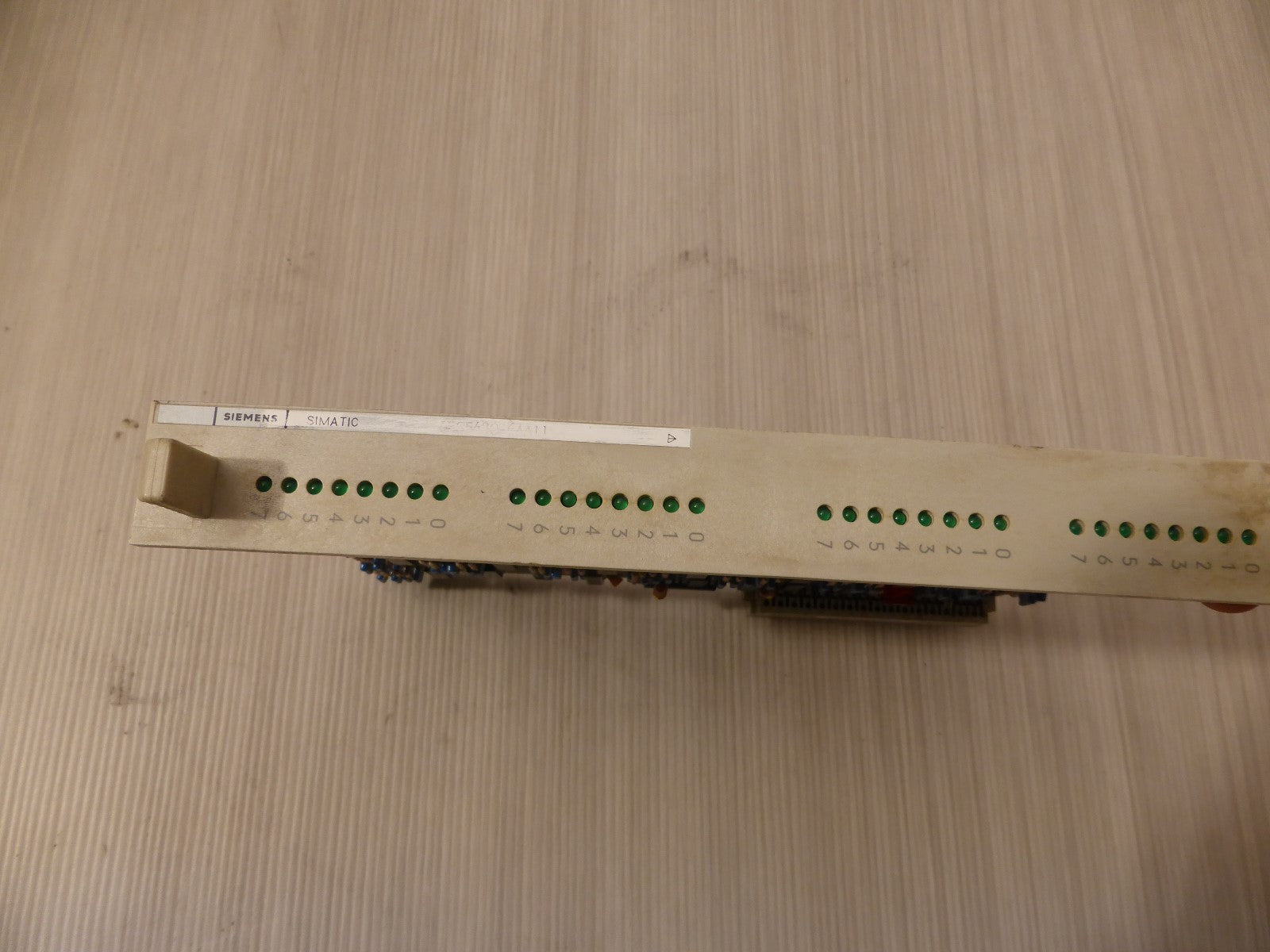 SIEMENS C79040-A0092-C174-07-85  C79040-A92-C174-1-87  