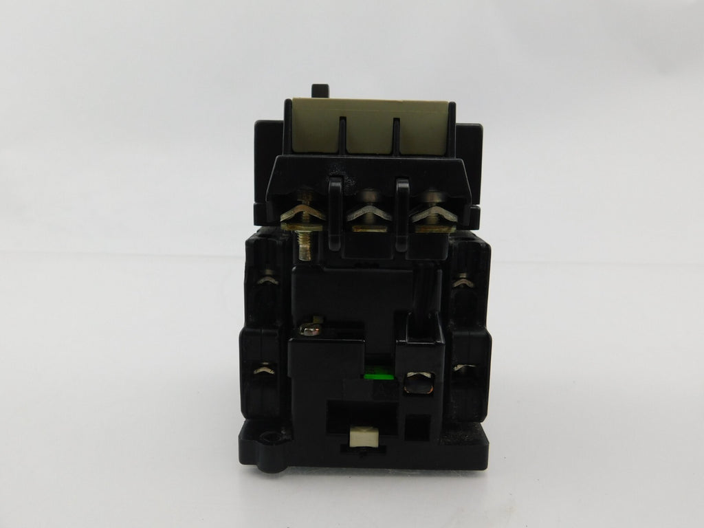 SIEMENS Hauptschütz 3TB 44 17-0A, 24V AC Spulenspannung
