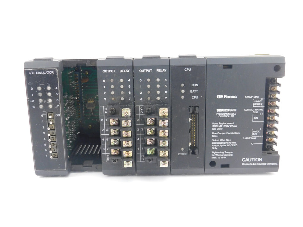 GE FANUC SERIES ONE PROGRAMABLECONTROLLER IC610MDL124A i/O simulator module