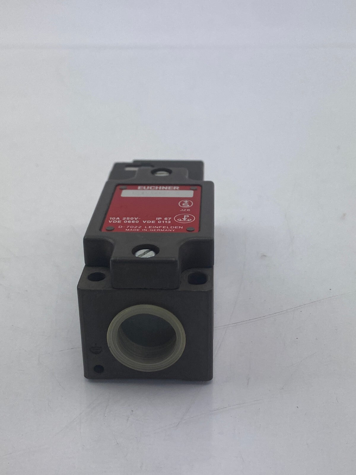 EUCHNER NZ1VZ-528 C  F1 4454392