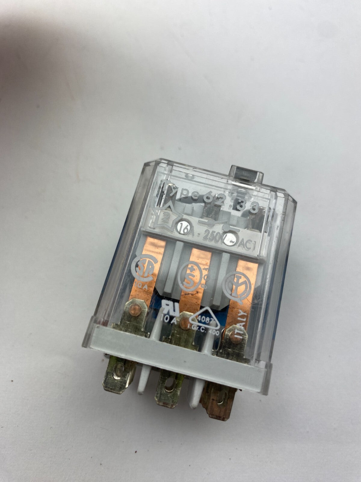 finder 62.33 16A . 250V** 3 Stück**