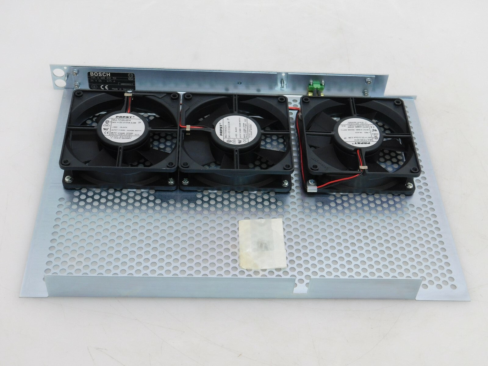 Bosch Ventilatormodul VE300 TYP: 0 608 830 159 