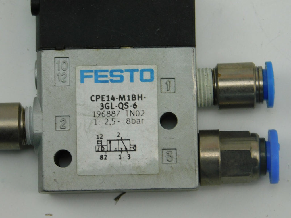 FESTO Magnetventil CPE14-M1BH 3GL-QS-6 196887 2,5 - 8Bar Ca. 1,5 Meter