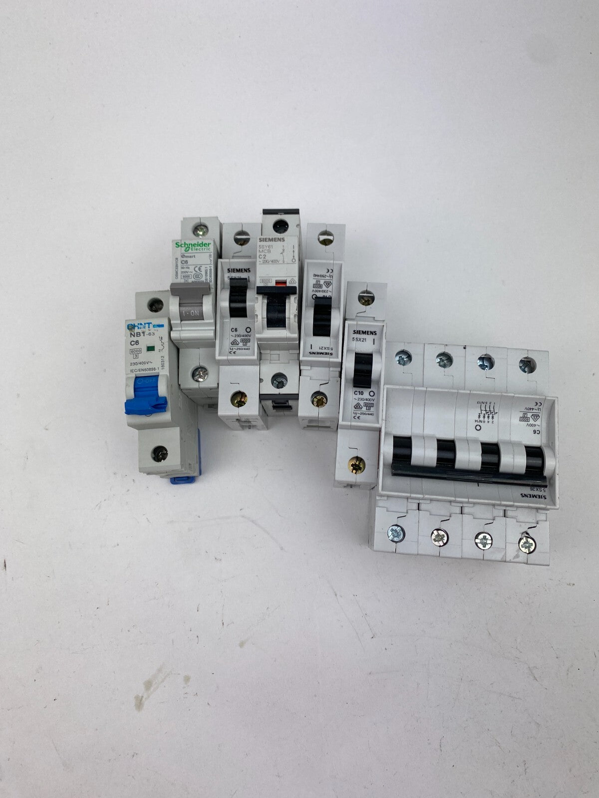 POSTEN..SIEMENS 5SX26 C6+5SX21 C10+SIEMENS 5SY61 MCB C2+....