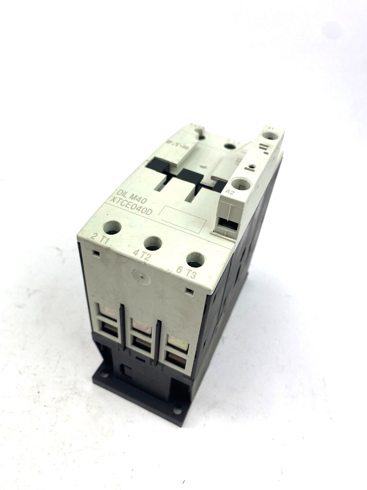 EATON DIL M40 XTCE040D 60A 8000V