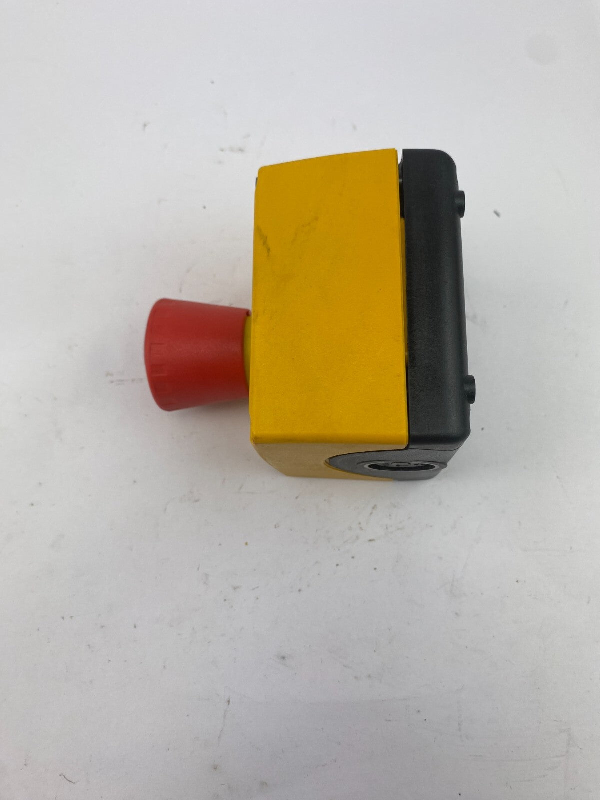 SIEMENS 3SB38