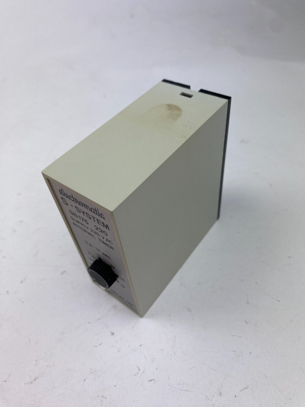 ELECTROMATIC SB175 220 INTERVAL TIMER