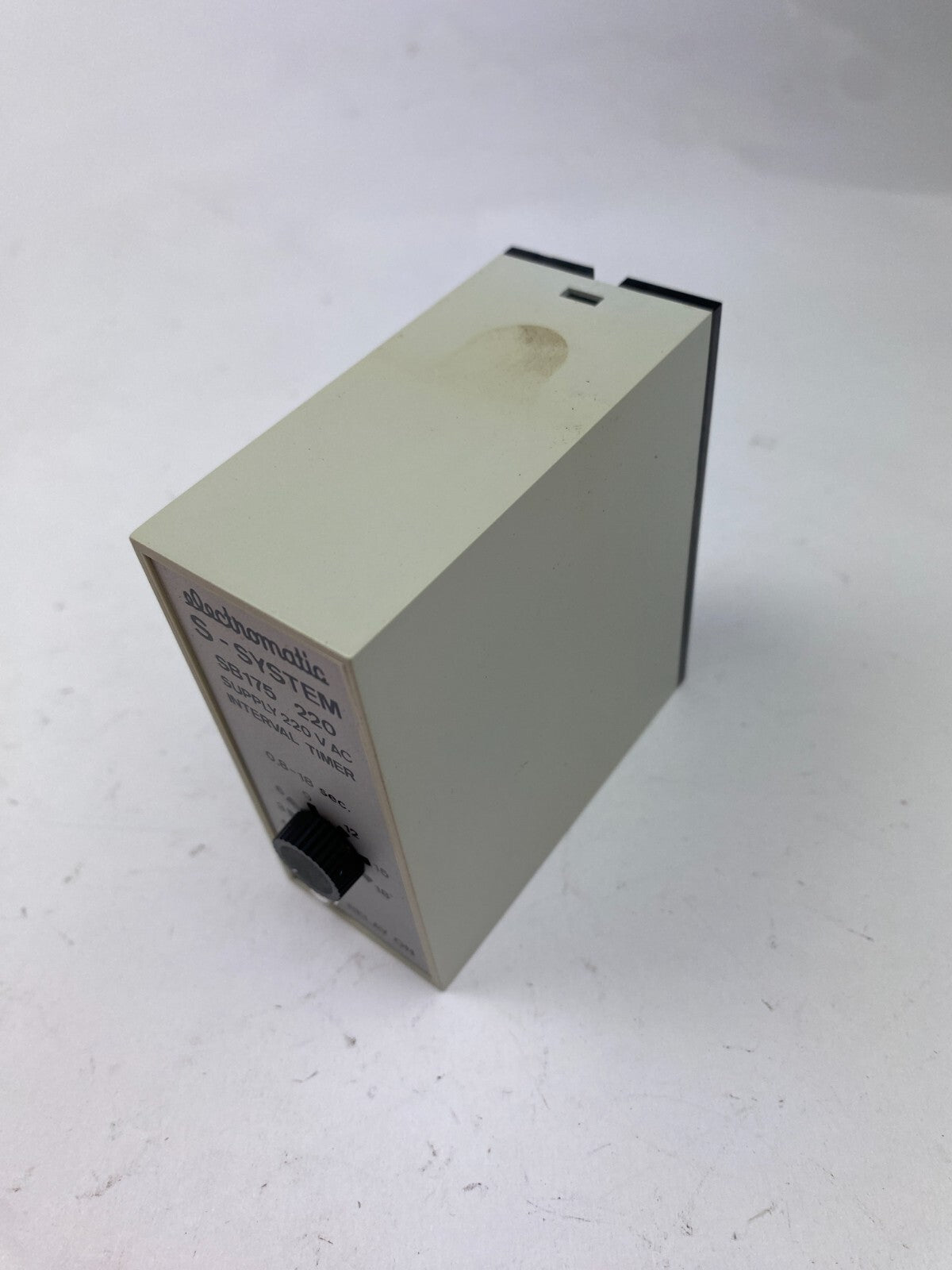 ELECTROMATIC SB175 220 INTERVAL TIMER