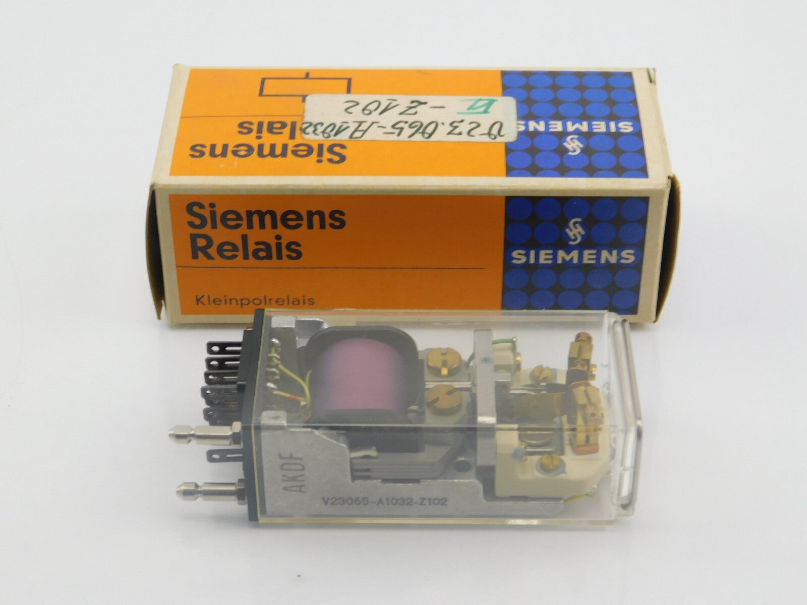Siemens Kleinpolrelais V23065 A 1032 RZ102 AK2G/1