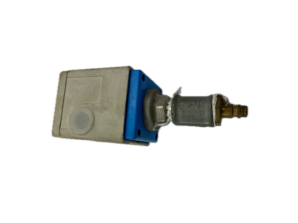 ENDRESS+HAUSER CERABAR PMC 133 1M1F2A6A1S 0...10 BAR 4...20 MA