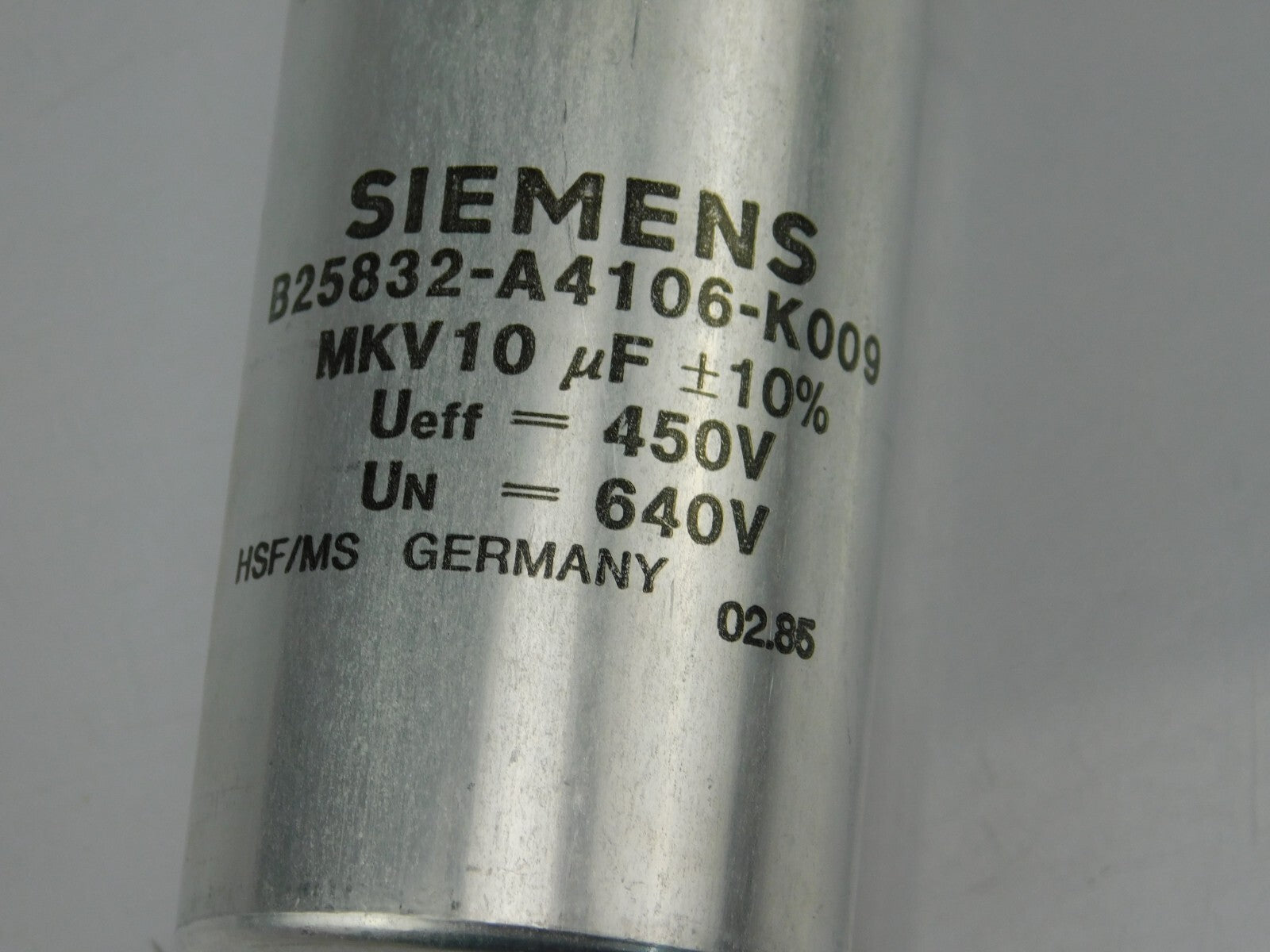 SIEMENS B25832-A4106-K009 MKV 10 F+10%450V 640V