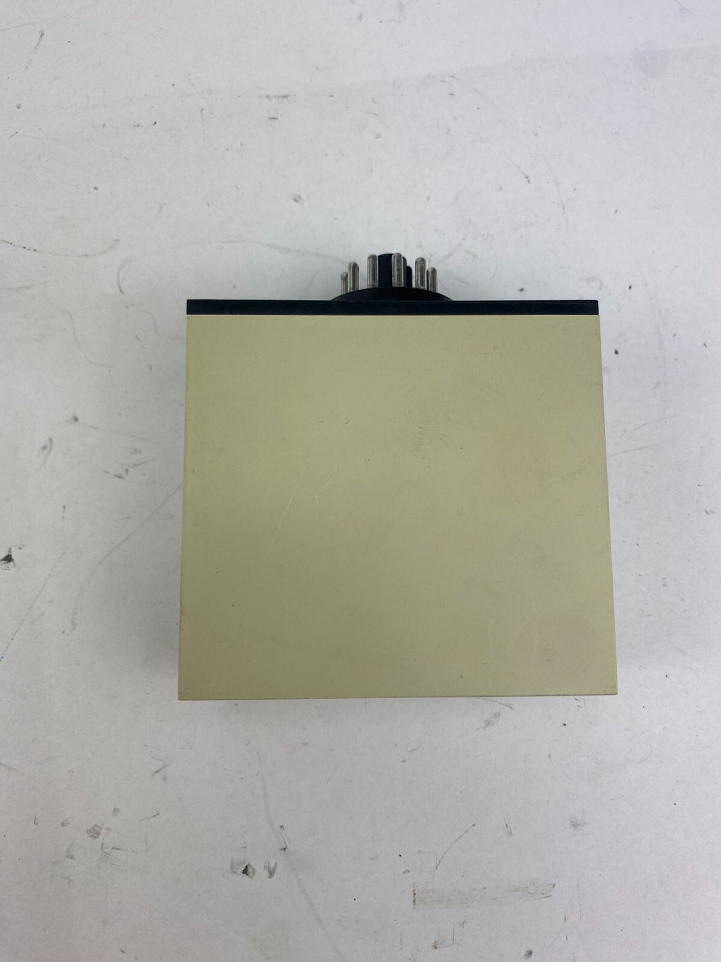 CARLO GAVAZZI Inductive Sensor Relay 24 V SD 110 724