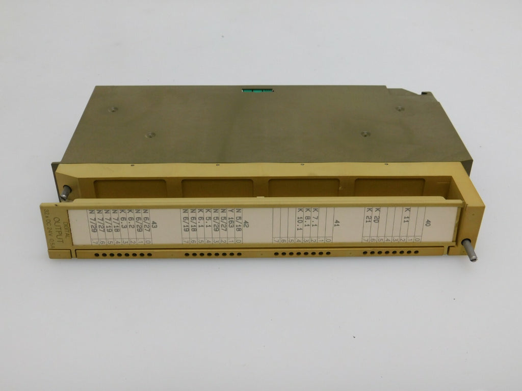 SIEMENS SIMATIC S5 6ES5451-7LA11 DIGTAL OUTPUT 32x DC 24 V 0,5 A ** 3 Stück **