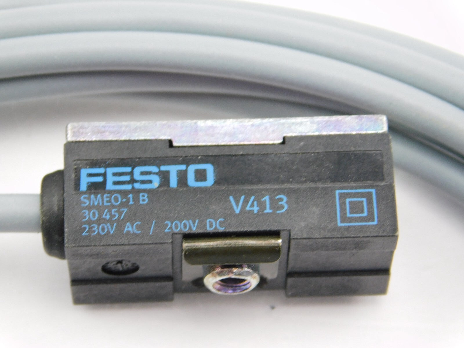 FESTO SMEO-1 B 30 457 V413 230V AC / 200V DV
