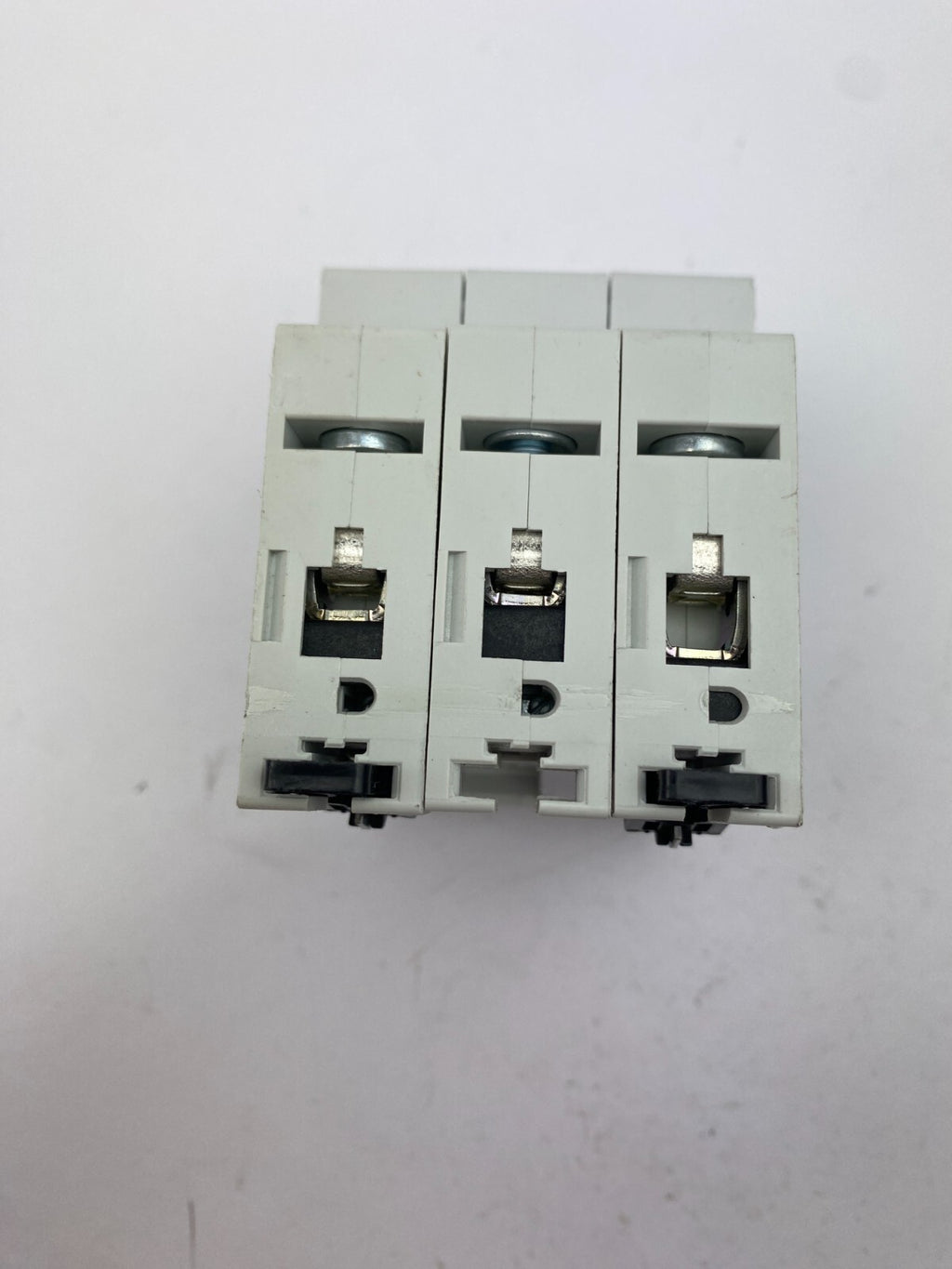 EATON xPole PLS6-D6/3 MW 242966