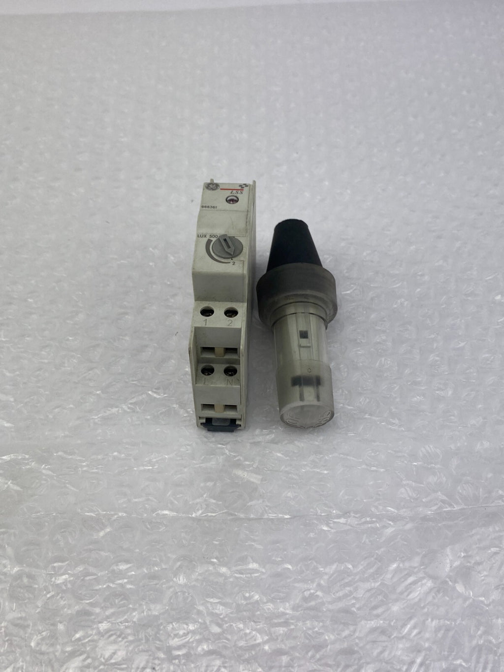 GENERAL ELECTRIC LSS 11 666361 LUX 500