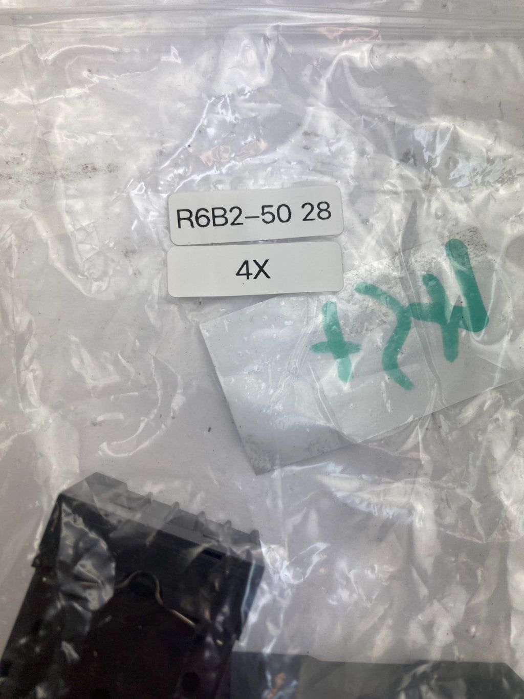 Tyco Electronics  R11X 10A/400VAC ** 4 st**
