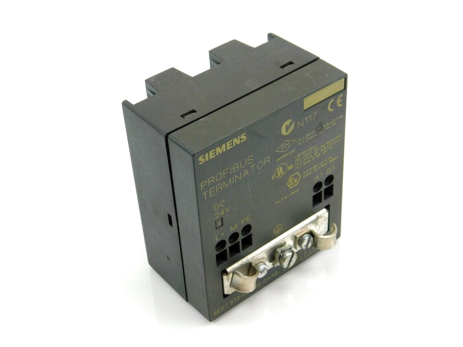 SIEMENS PROFIBUS TERMINATOR N117  6ES7 972-0DA00-0AA0