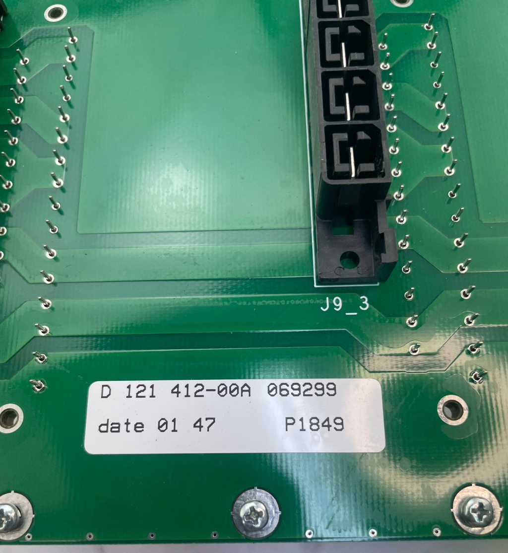 Stäubli Backplane / Baugruppenträger D 121 412-00A (IdentNr 005018)