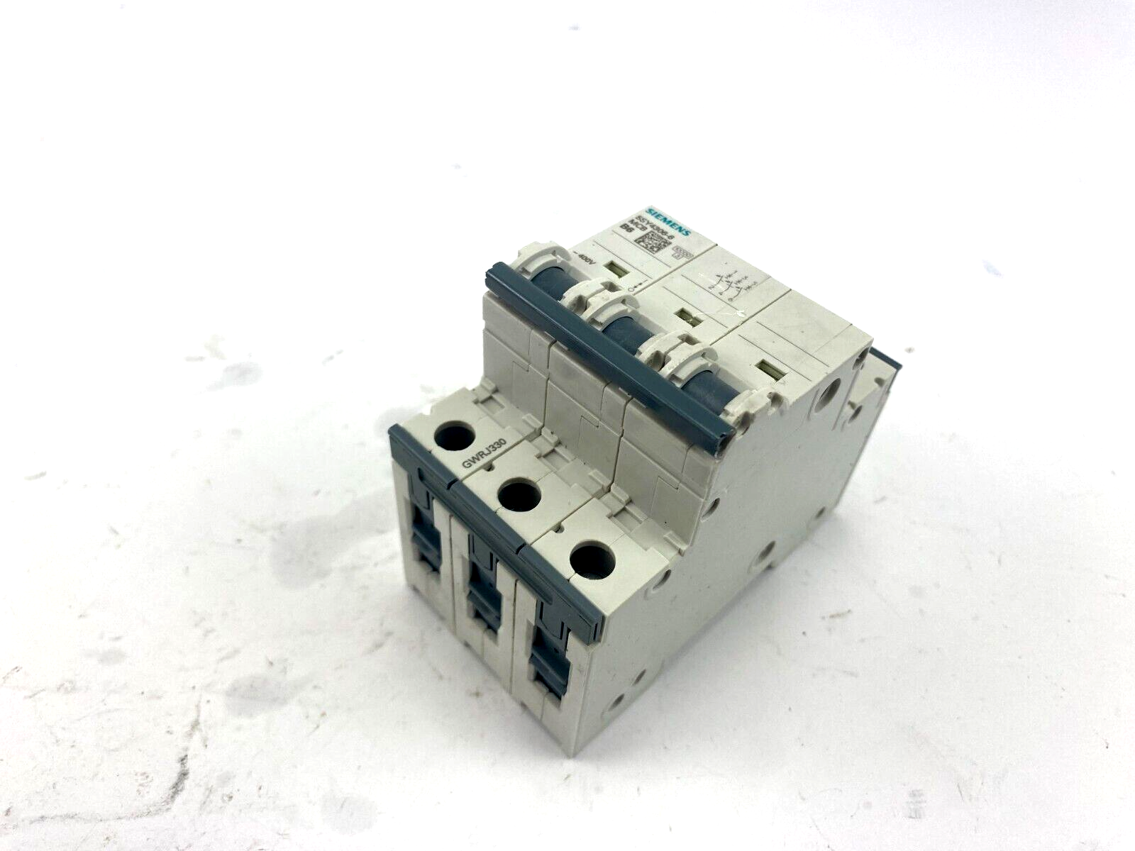 SIEMENS 5SY4306-6 MCB B6 400V