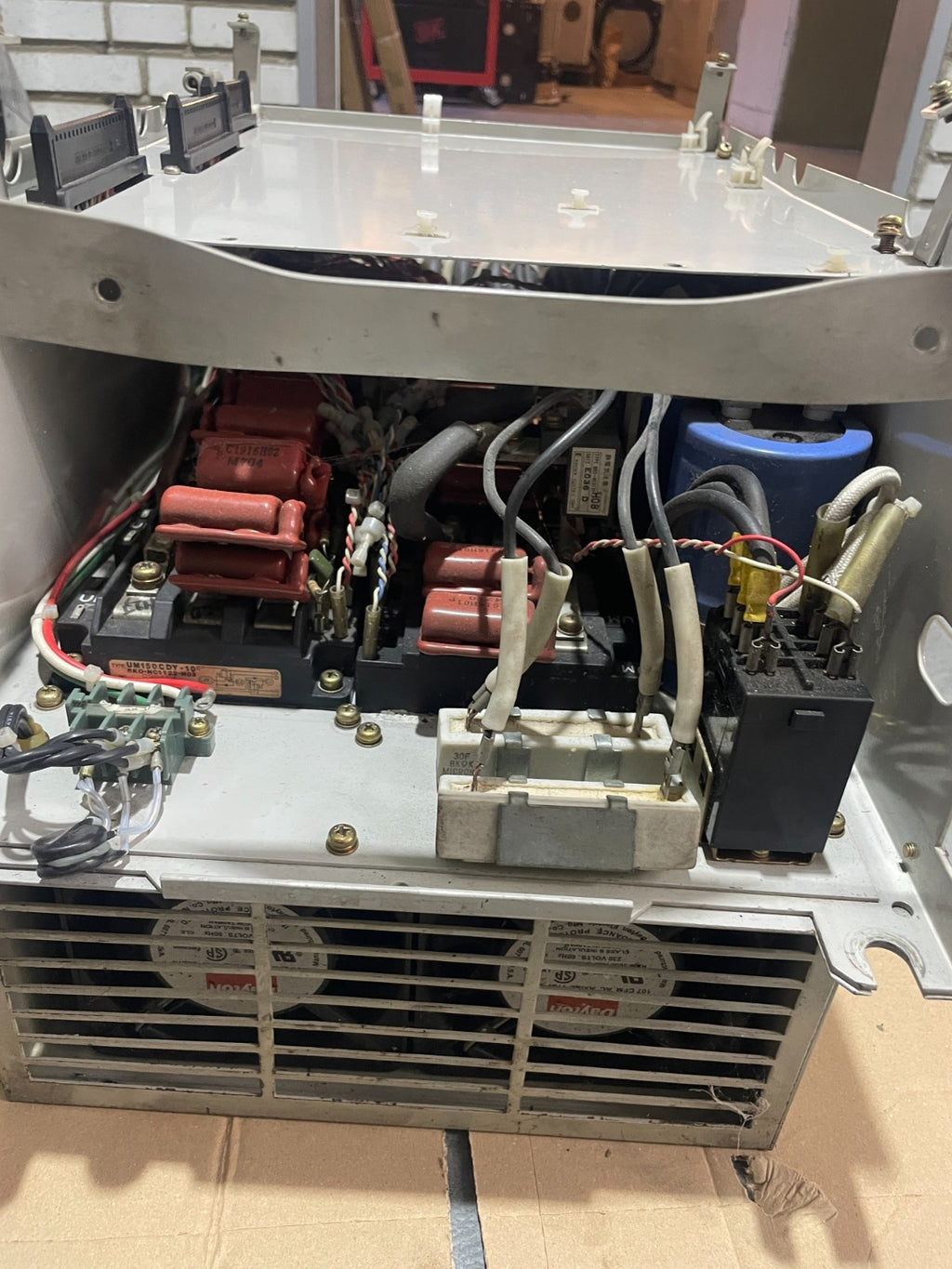 Mitsubishi FREQROL-SF FR-SF-2-18.5KP