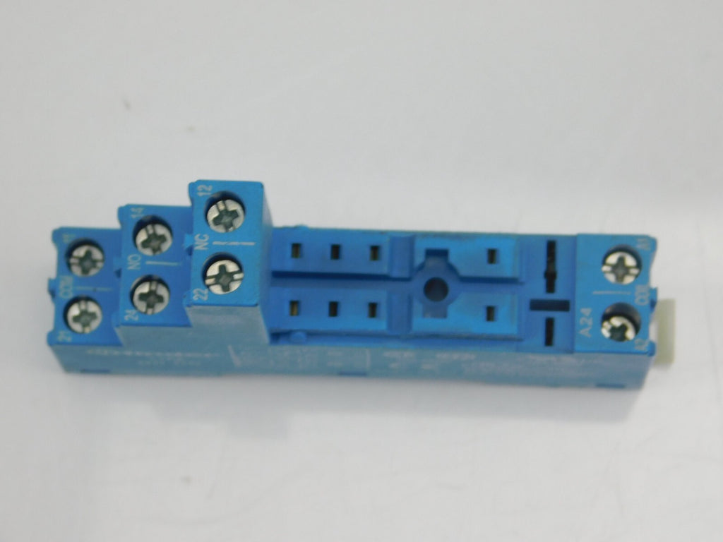 Finder Relaissockel 95.05 10A 250V ** 3 Stück **
