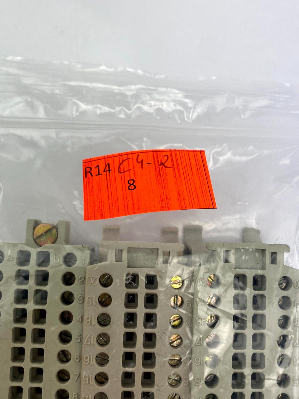 SIEMENS 1 NET 812 0668 PBT GF20 ** 3 Stück **