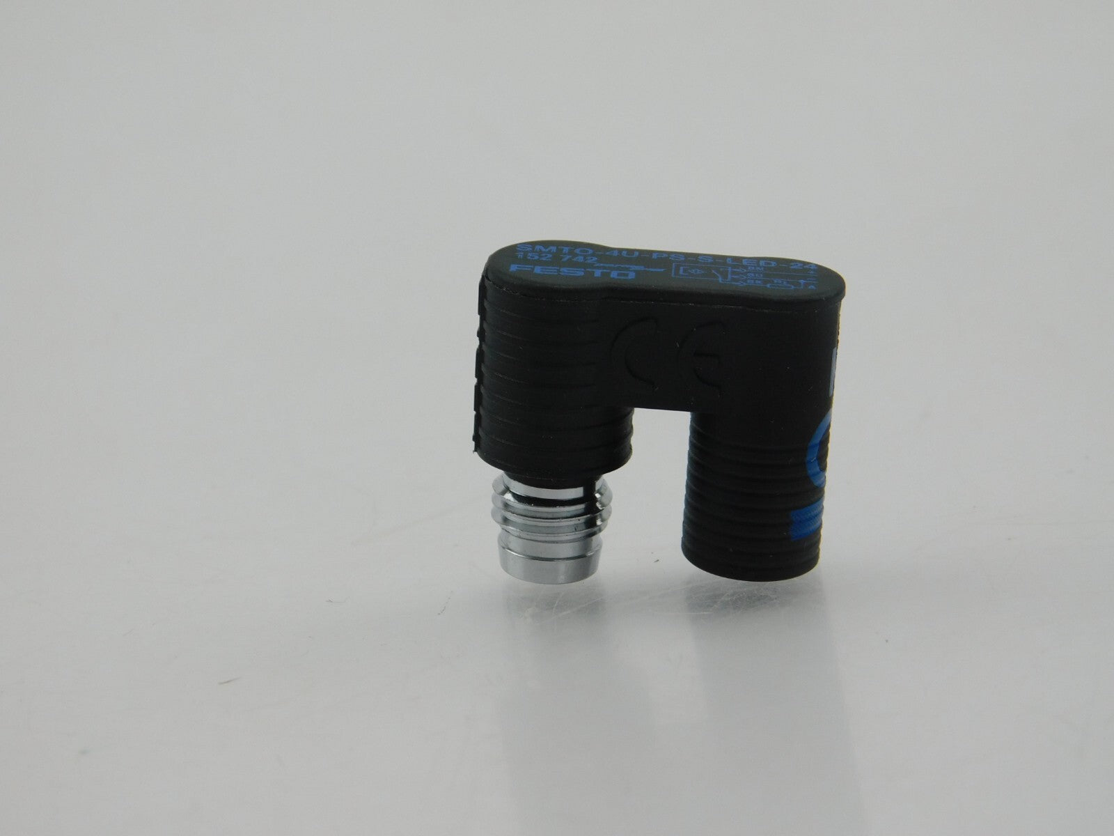 FESTO SMTO-4U-PS-S-LED-24 SENSOR
