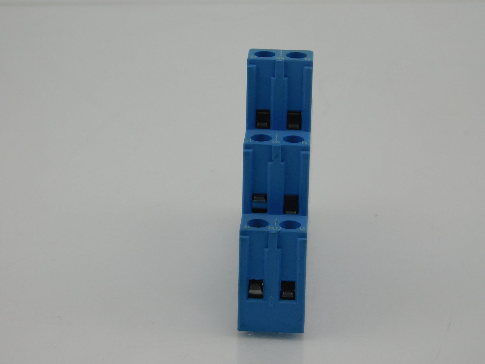 Finder Relaissockel 95.05 10A 250V ** 3 Stück **