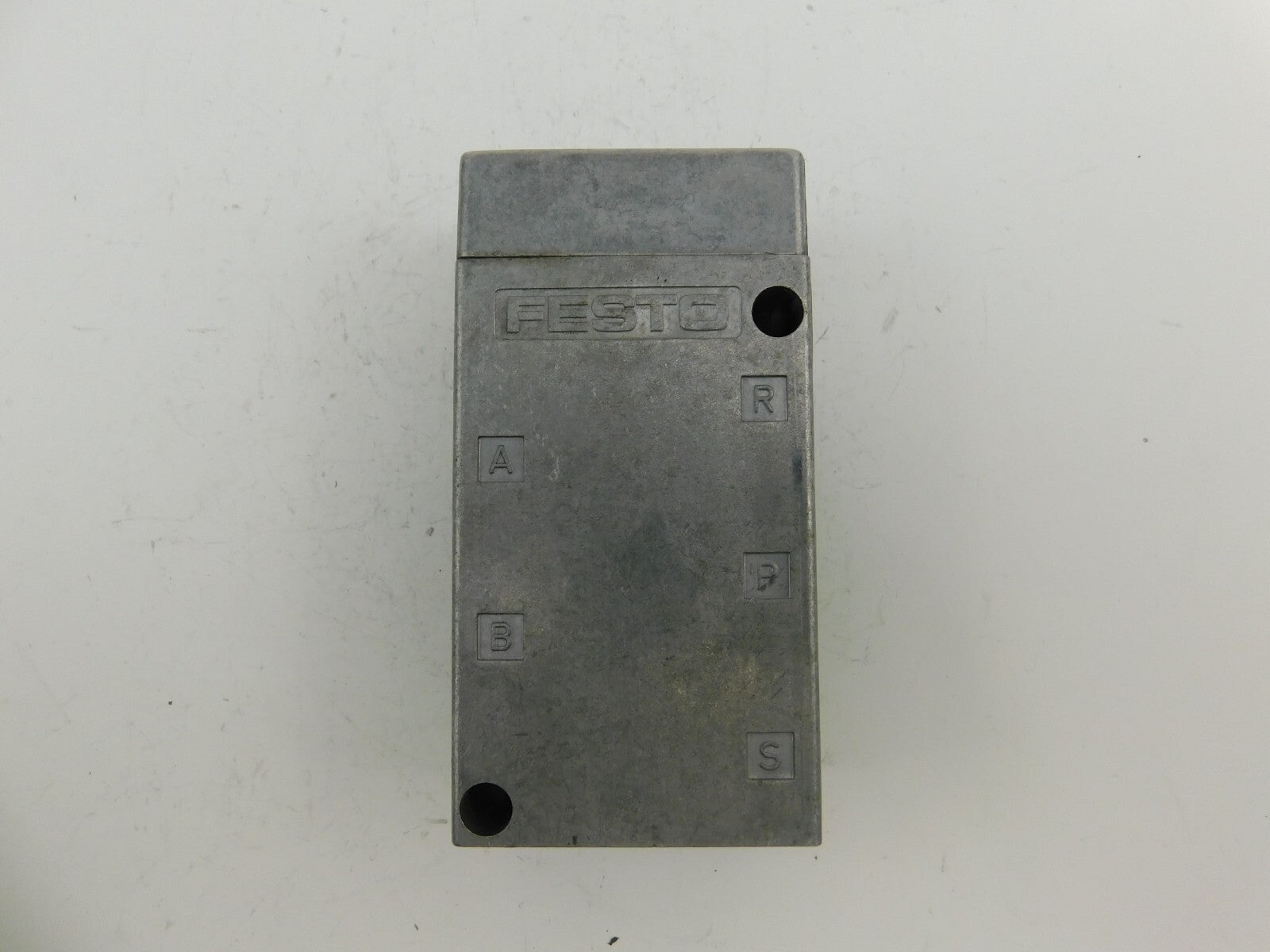 FESTO PNEUMATIC 9199 VL-5-1/4 0-8 bar