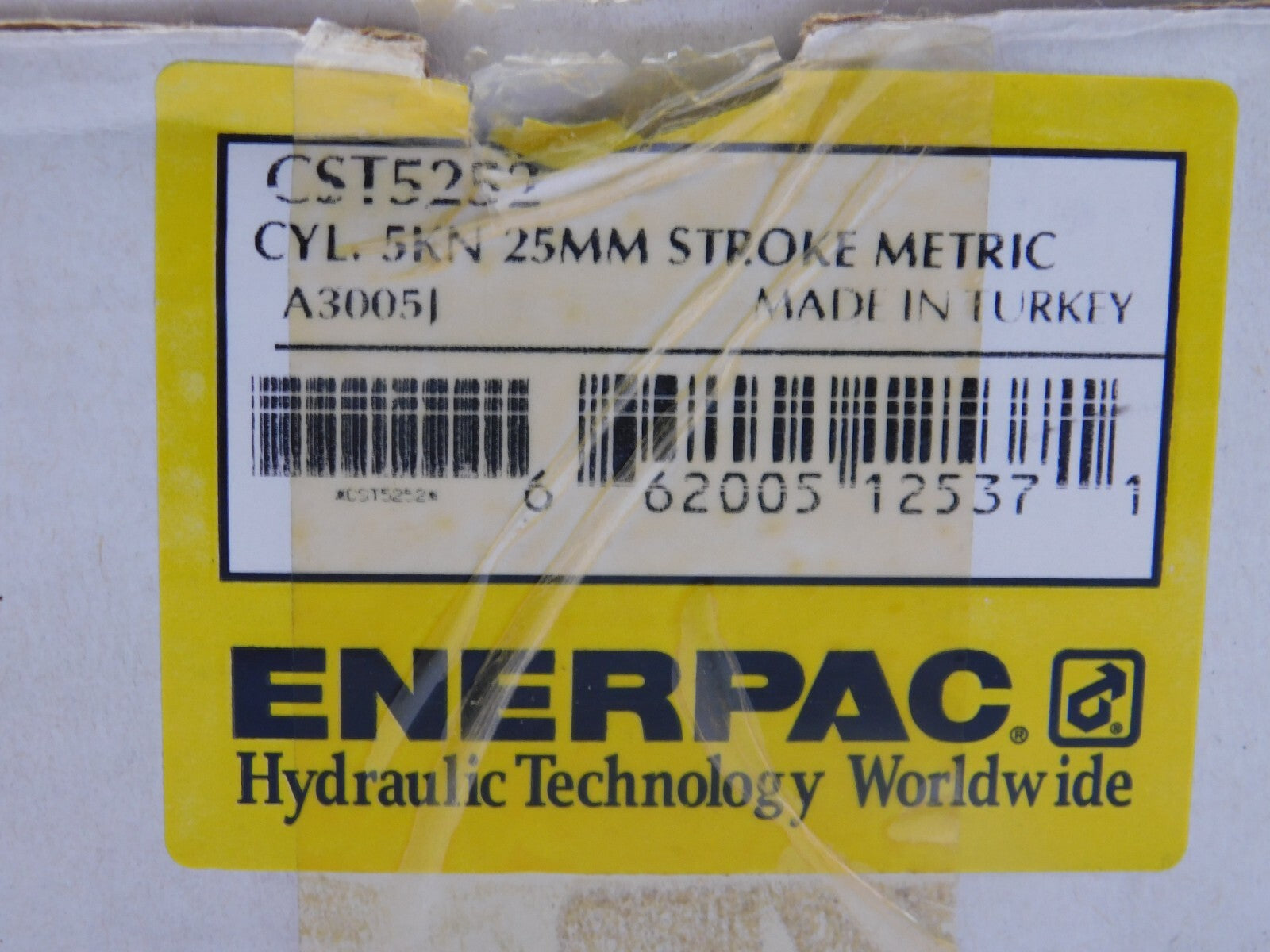 ENERPAC CST5252 CYL. 5 KN 25 MM STROKE METRIC A3005J