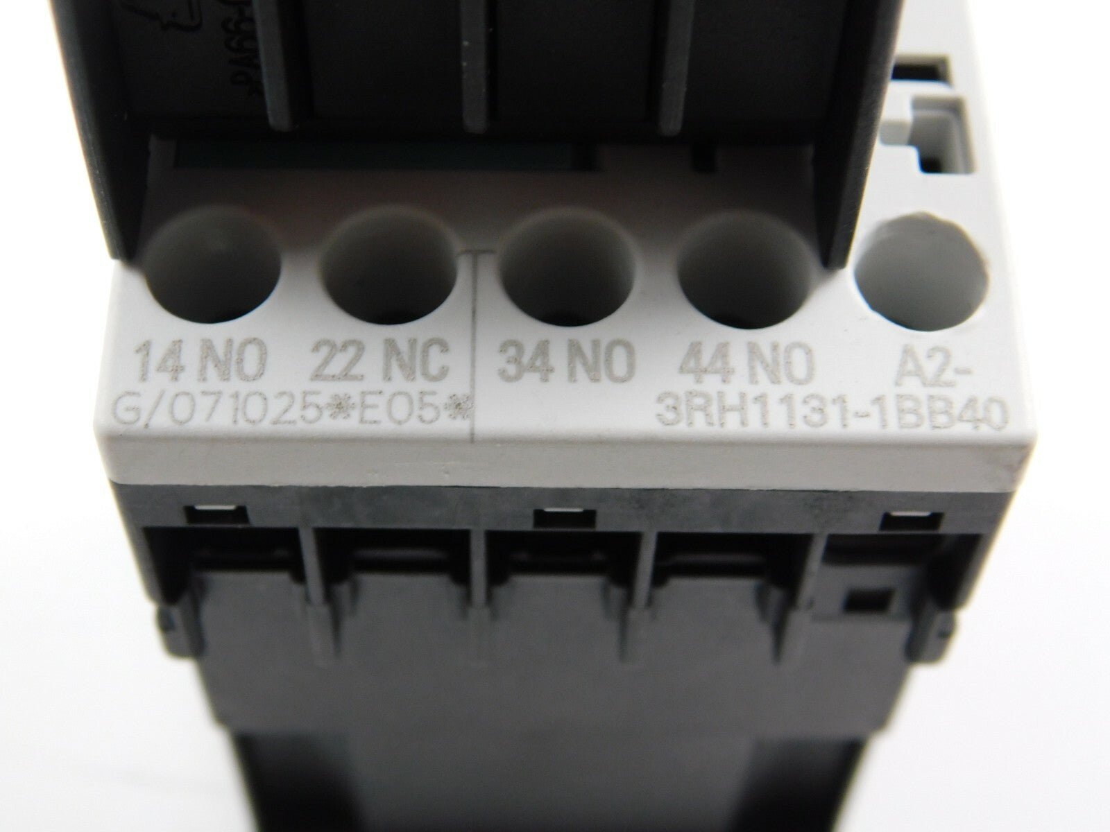 Siemens Hilfsschütz 3RH1131-1BB40 3RH1911-FA22 240 V ** 2 Stück **
