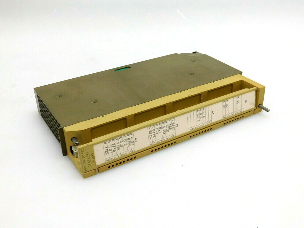 SIEMENS SIMATIC S5 6ES5451-7LA11 DIGTAL OUTPUT 32x DC 24 V 0,5 A ** 3 Stück **