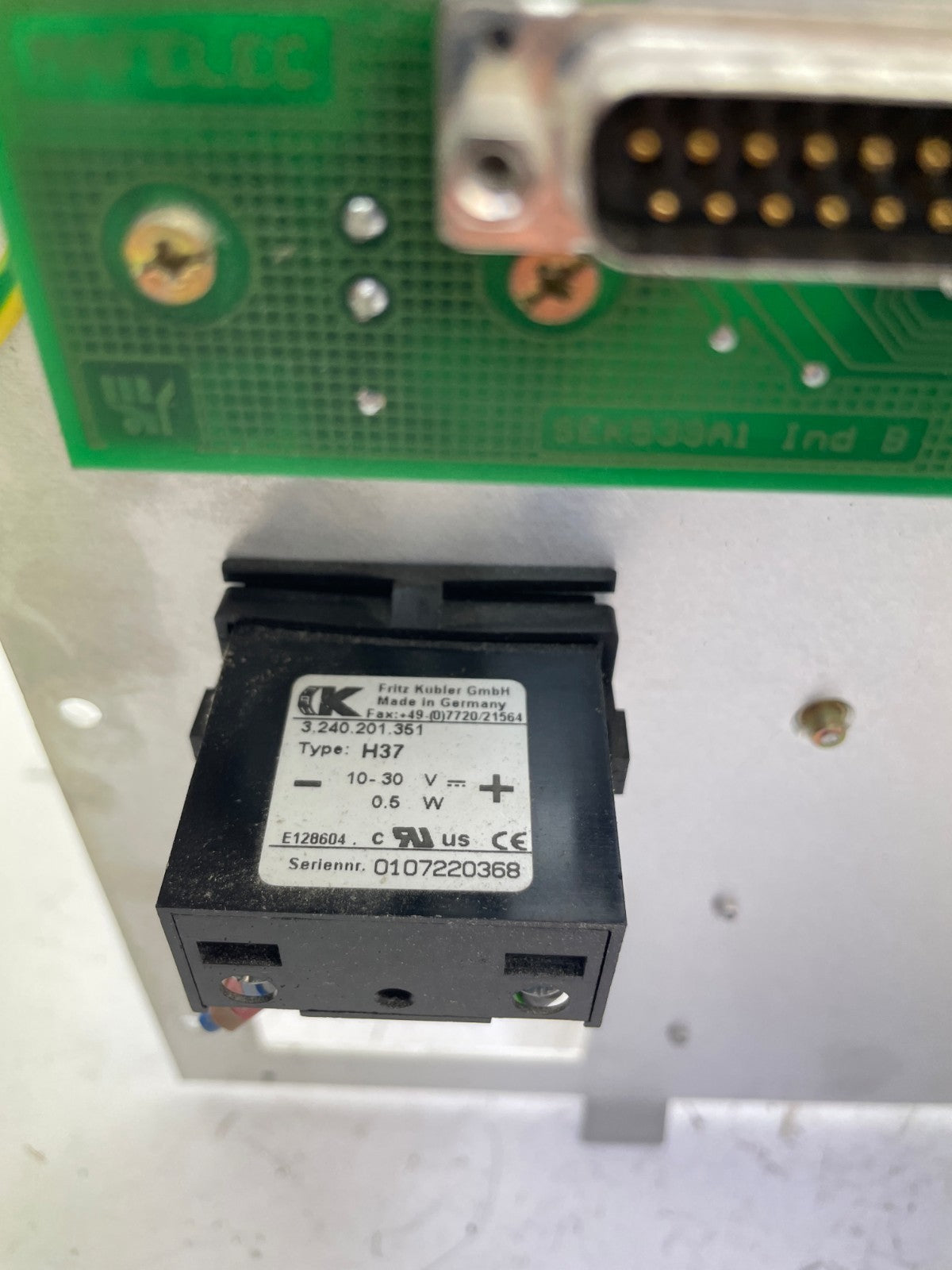 Stäubli CS7MB RX60B Bedienpanel / Frontplatte (mit Kübler H37 Betriebsstundenzäh