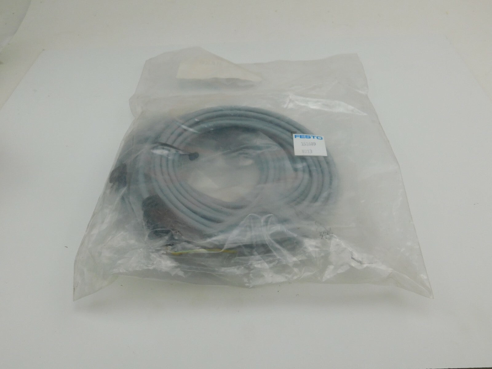 Festo  Stecker Mit Kabel  151689 VD13