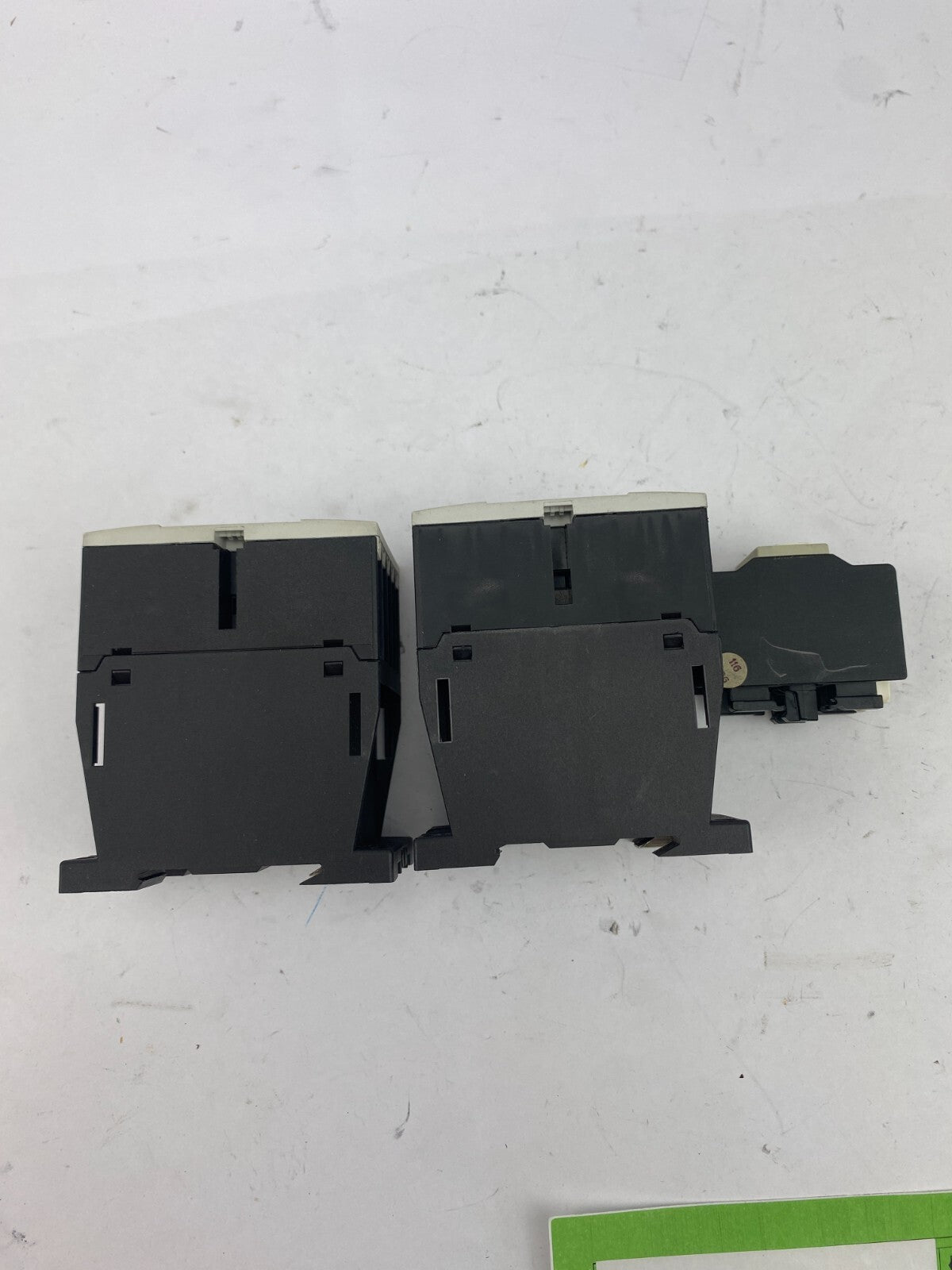 POSTEN..MOELLER DILM9-10 230V50Hz+EATON DIL M15-10 24VDC+MOELLER 11DILM