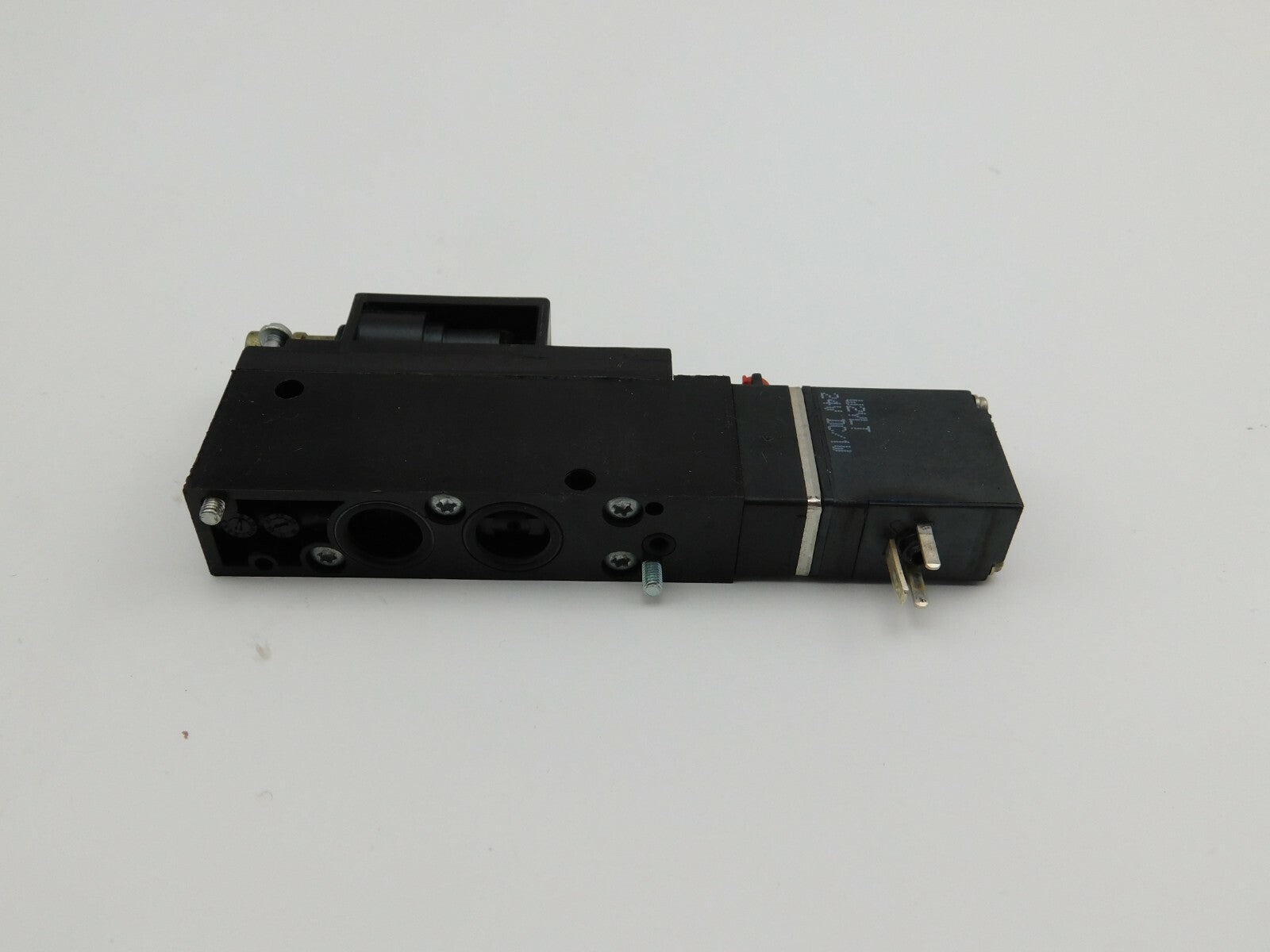 Bürkert Pneumatikventil 00132489 5470 PN2 -8bar 24 V
