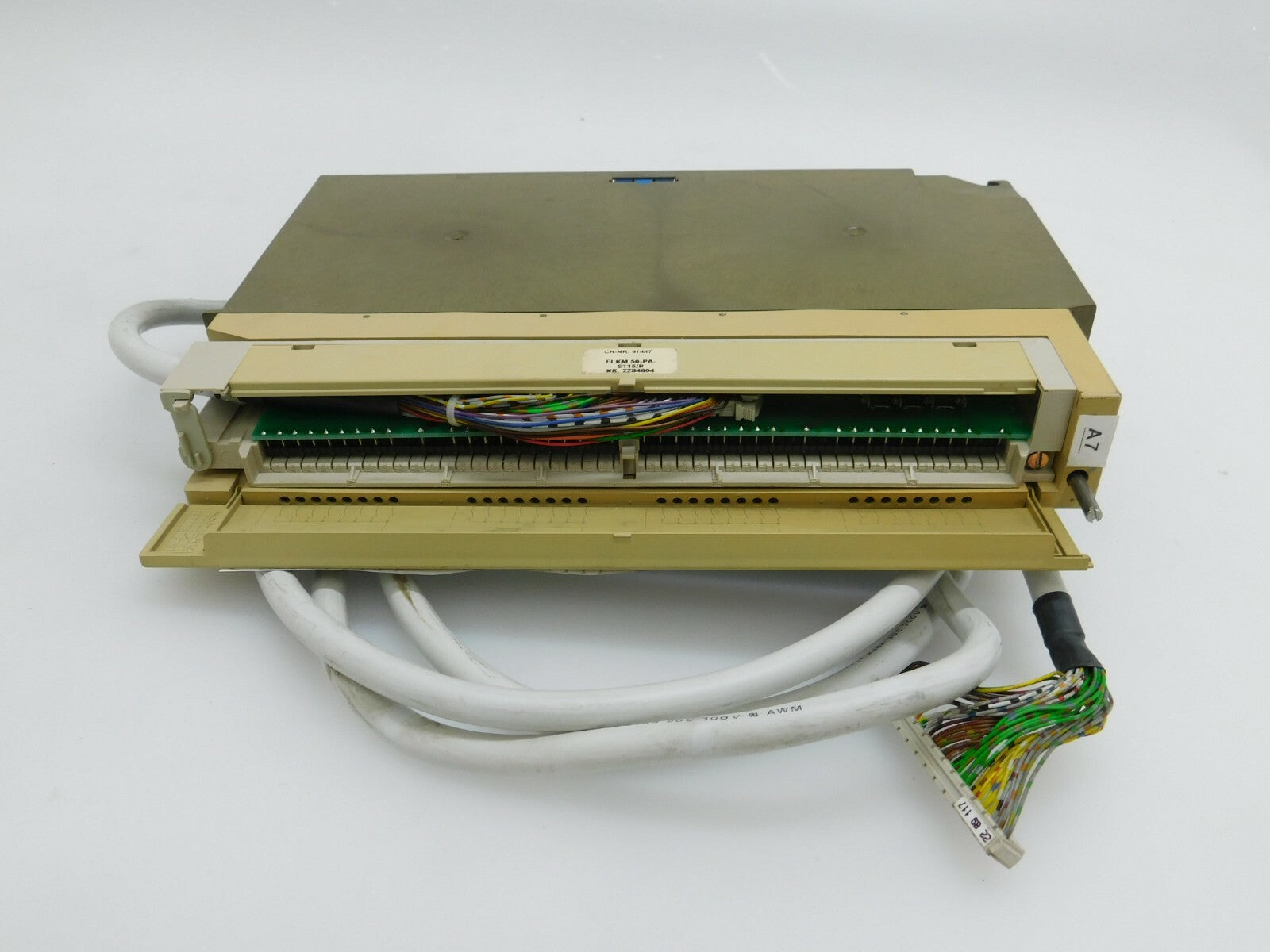 SIEMENS SIMATIC S5 6ES5 430-7LA12  DIGTAL OUTPUT 32x DC 24 V  