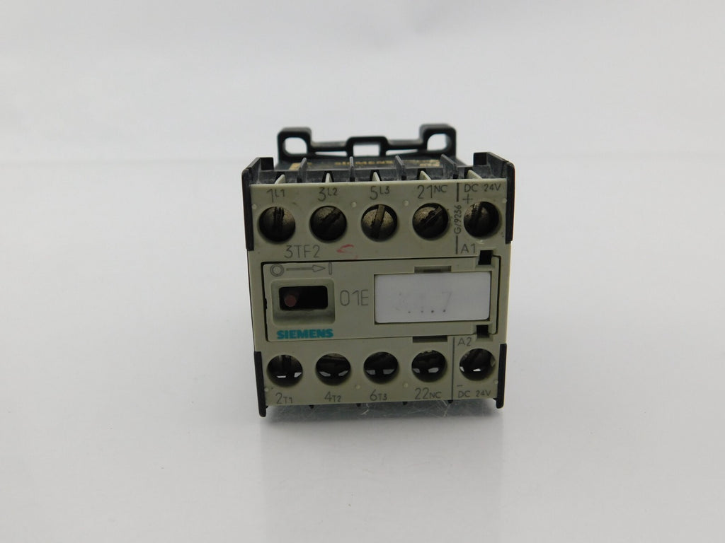 SIEMENS Schütz 3TF2001-0BB4 ** 4 Stück **